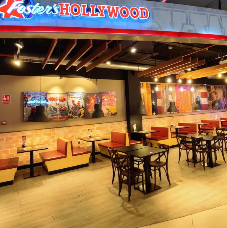 FOSTERS-HOLLYWOOD-FOTO-INTERIOR-2_v2
